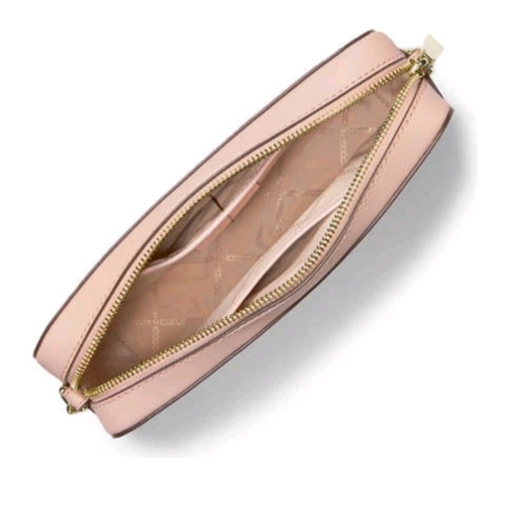 💕🔹️Michael Kors 🔹️Jet Set Large East West Crossbody Bag Soft Pink Monogram - Picture 3 of 7